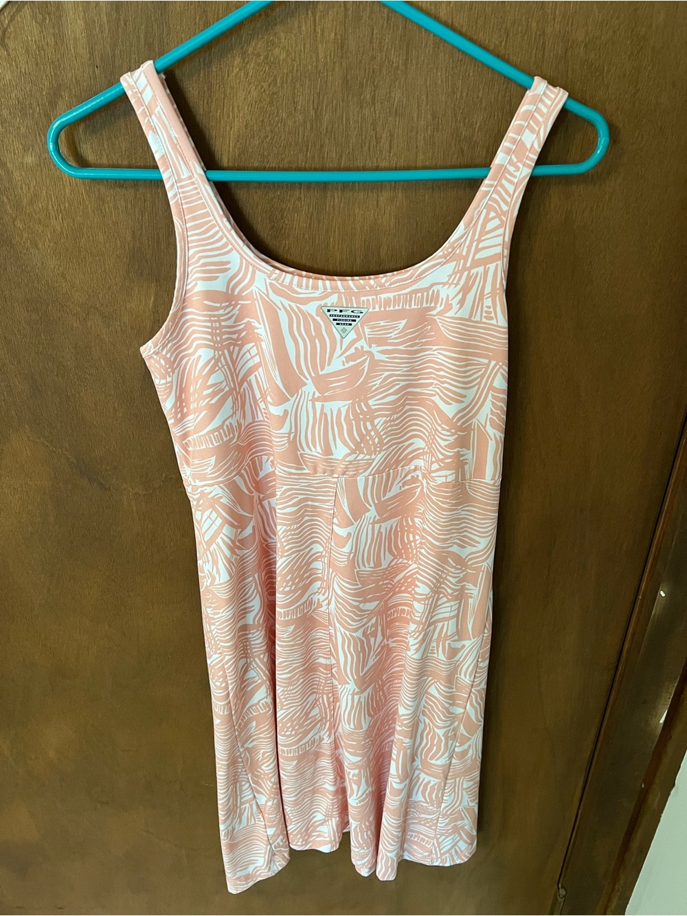 Women’s Columbia Midway Bay Peach Omni Freeze Tank Dress - Picture 2 of 7
